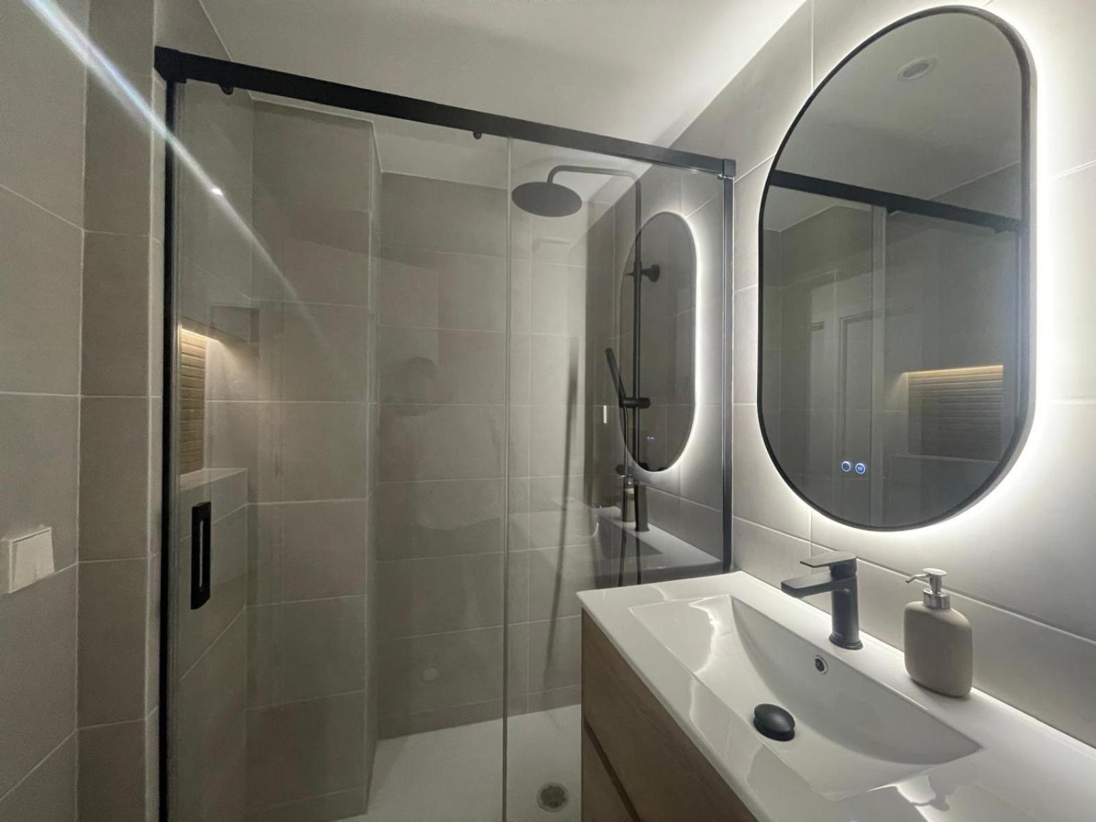 Rooms Madrid Rio Exterior foto